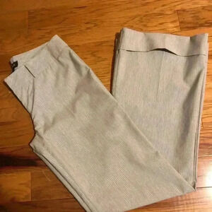 Rampage Y2K brand cuffed wide leg trouser pant. Size 3. In great condition!